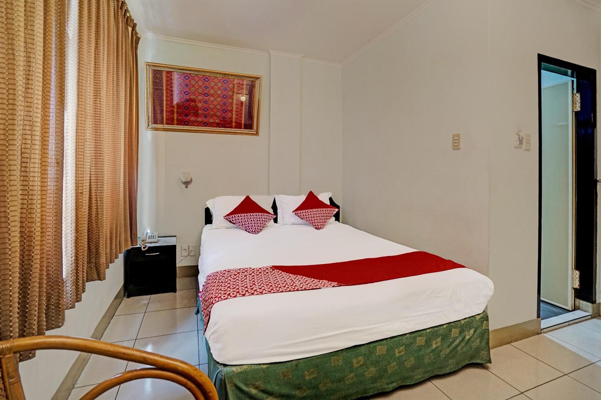 Super Oyo 91805 Hotel Wisma Bari Palembang Ngoại thất bức ảnh